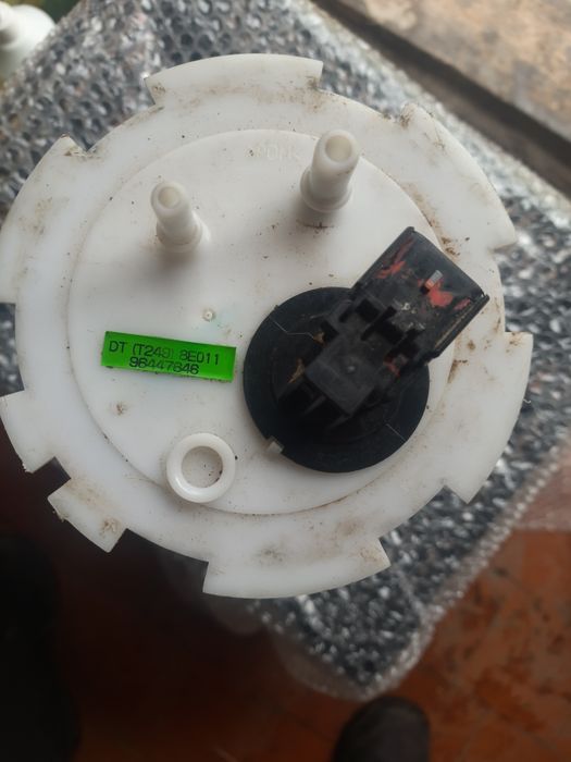 Бензонасос з колбою