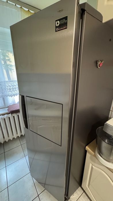 Lodówka Samsung RS7778FHCSL