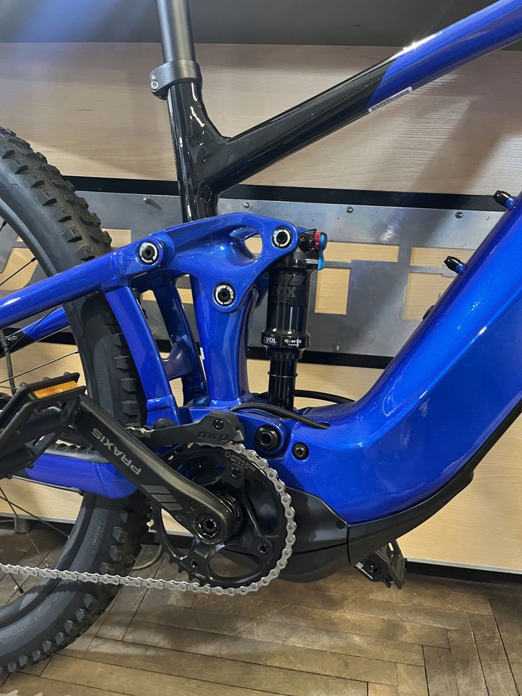 Rower elektryczny giant trance x e+2 pro M nowy fvat gwarancja