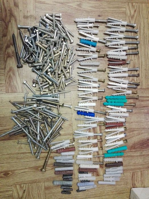 Kołki rozporowe komplet