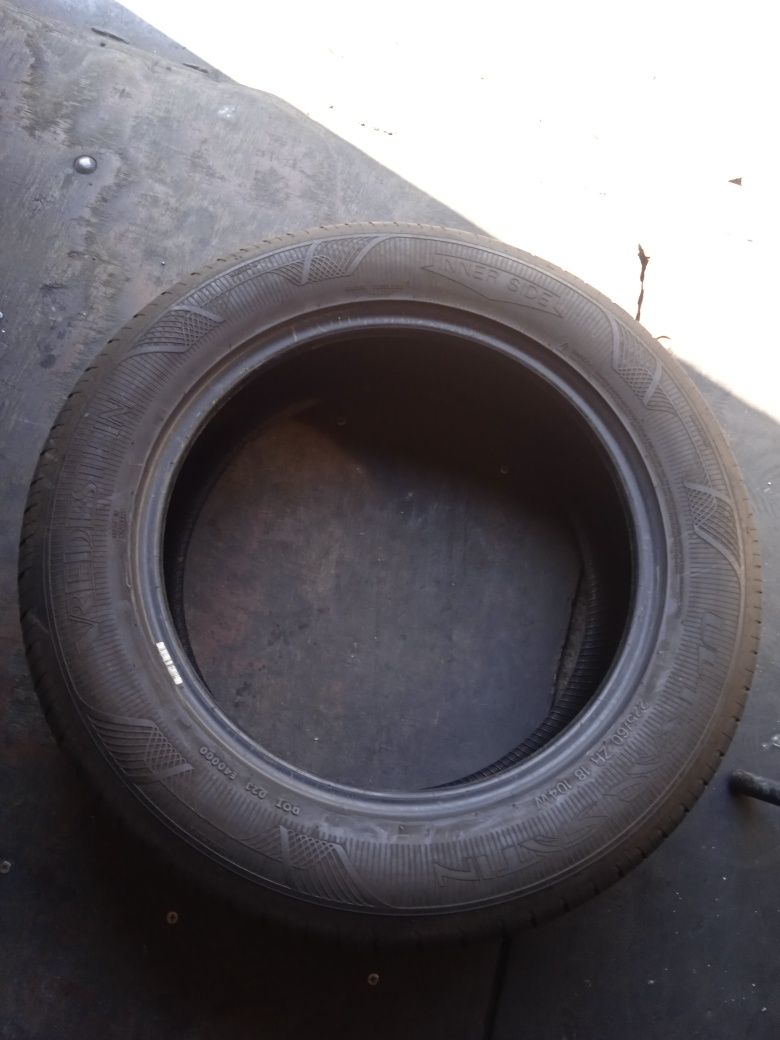 Одно распаровка 225.60.18 Vredestein Giugiaro,19p, Hungary 6.8mm.