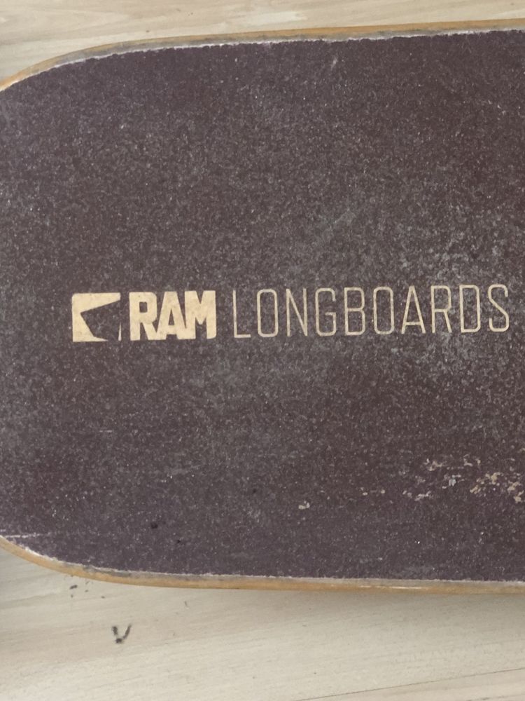 Longboard Ram lokz