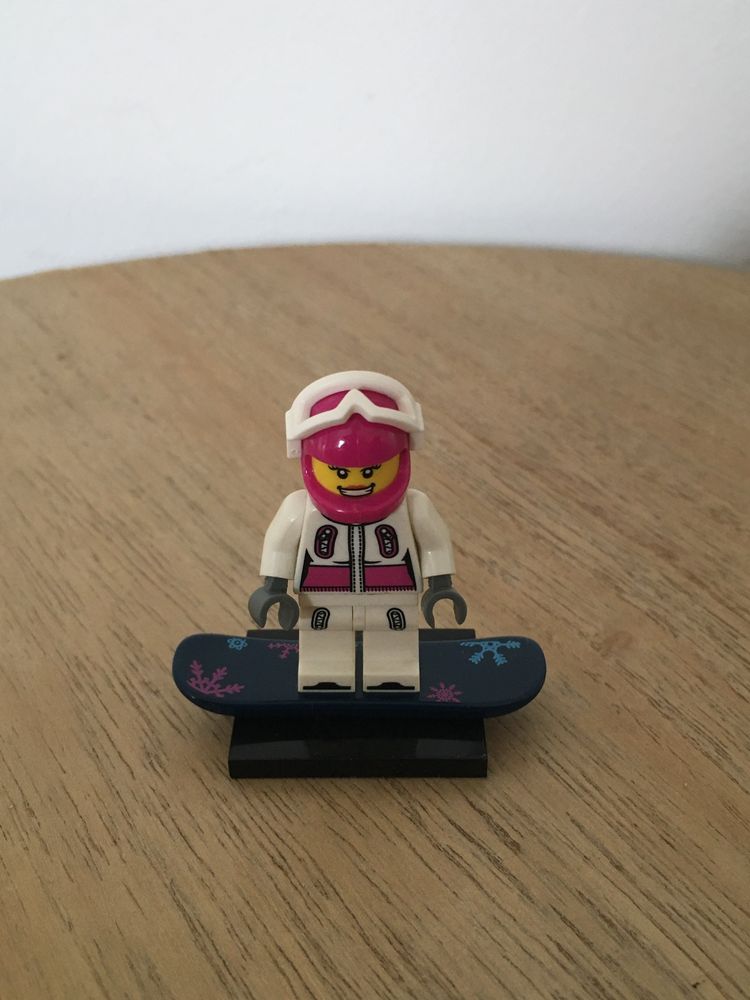 Lego minifigures seria 3 Snowboarder