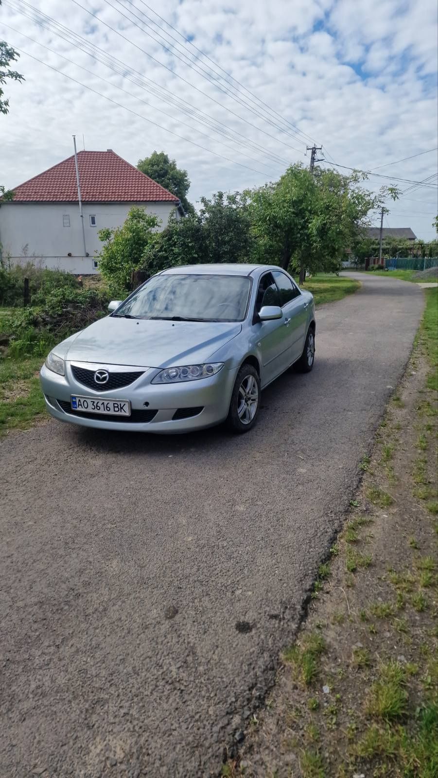 Mazda 6 2005 року -  середньорозмірний автомобіль, який випускався у