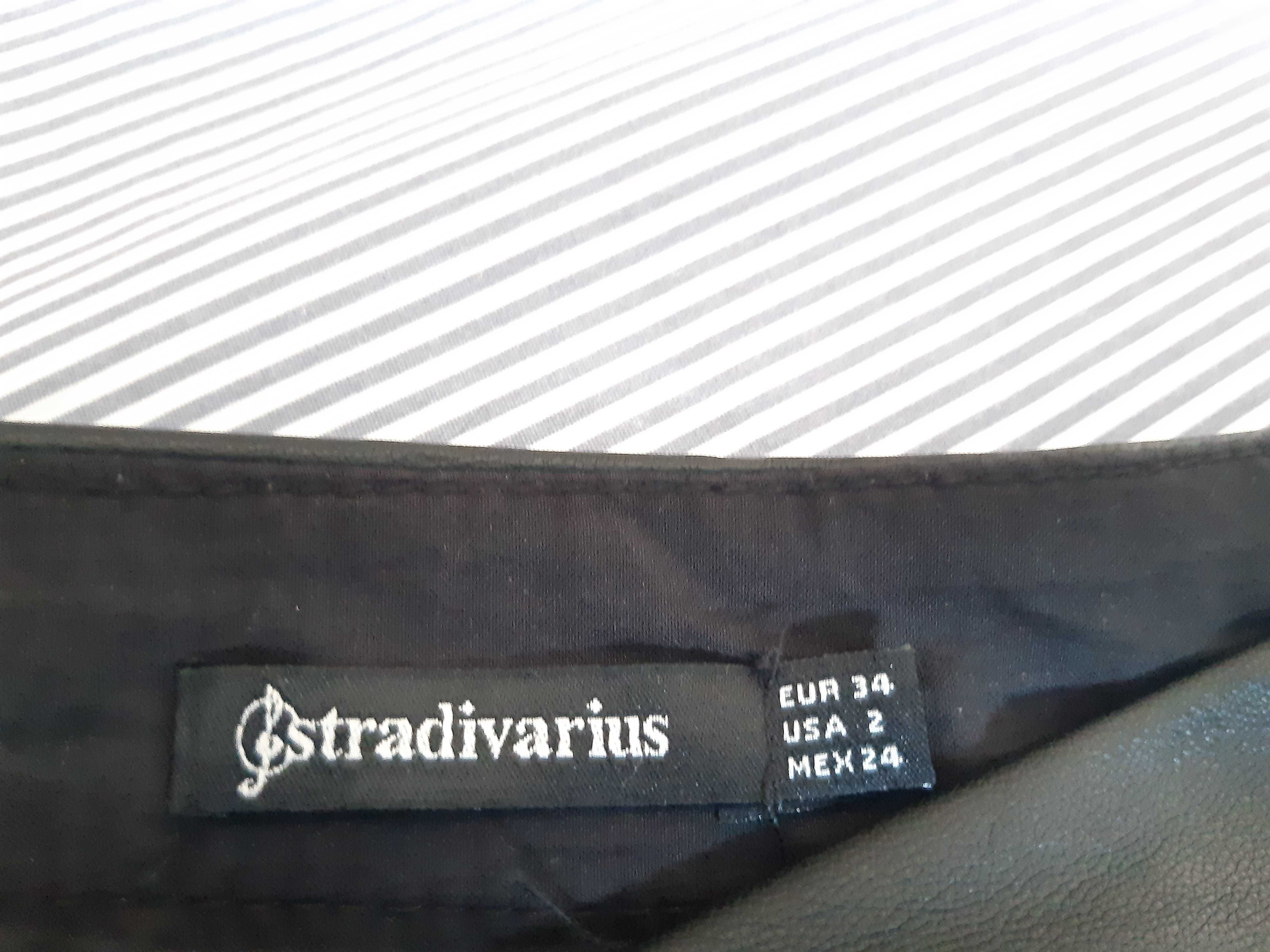 Czarna skórzana spódnica plisowana Stradivarious, XS, 34