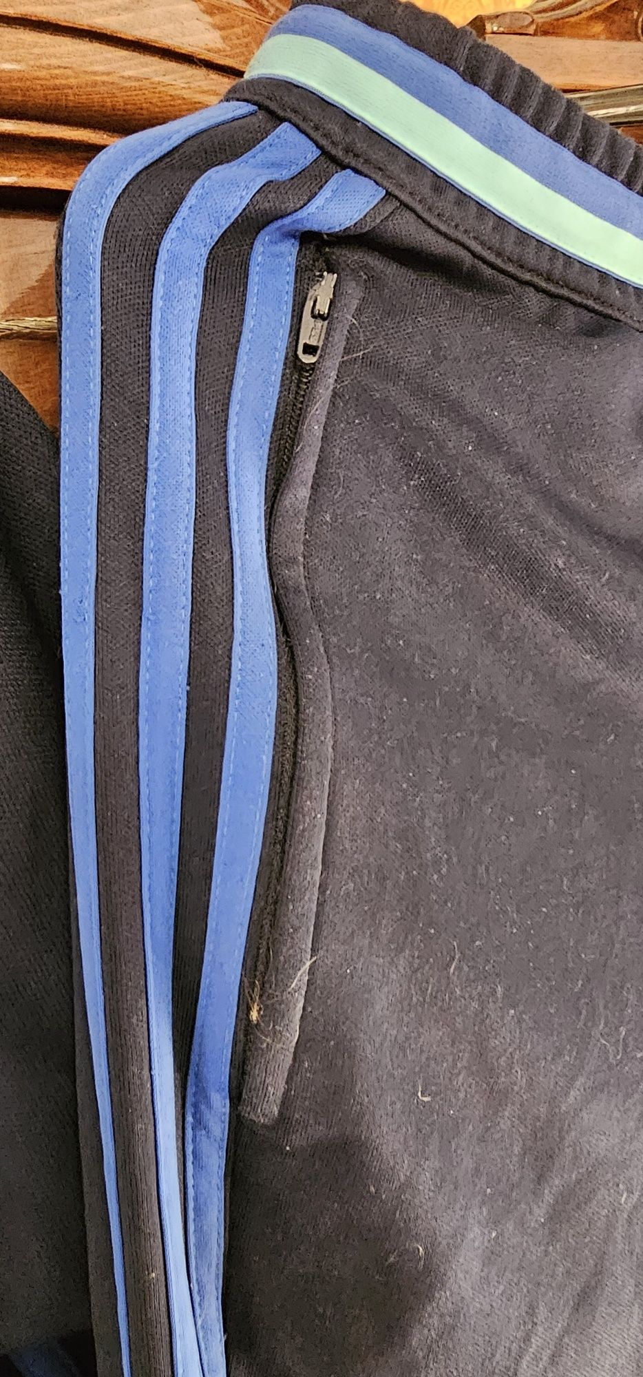 Брендовый спортивный костюм Adidas