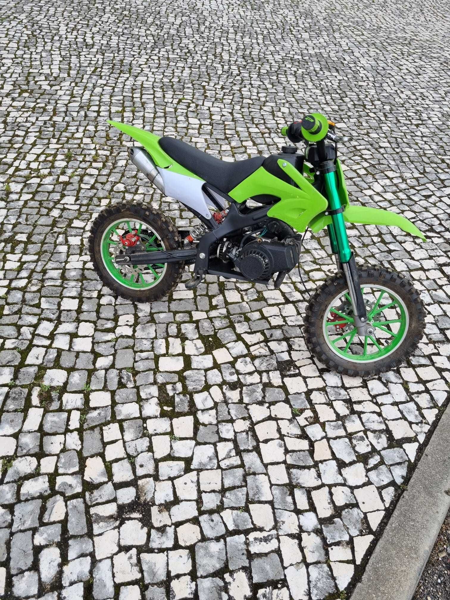 Mini mota crosss