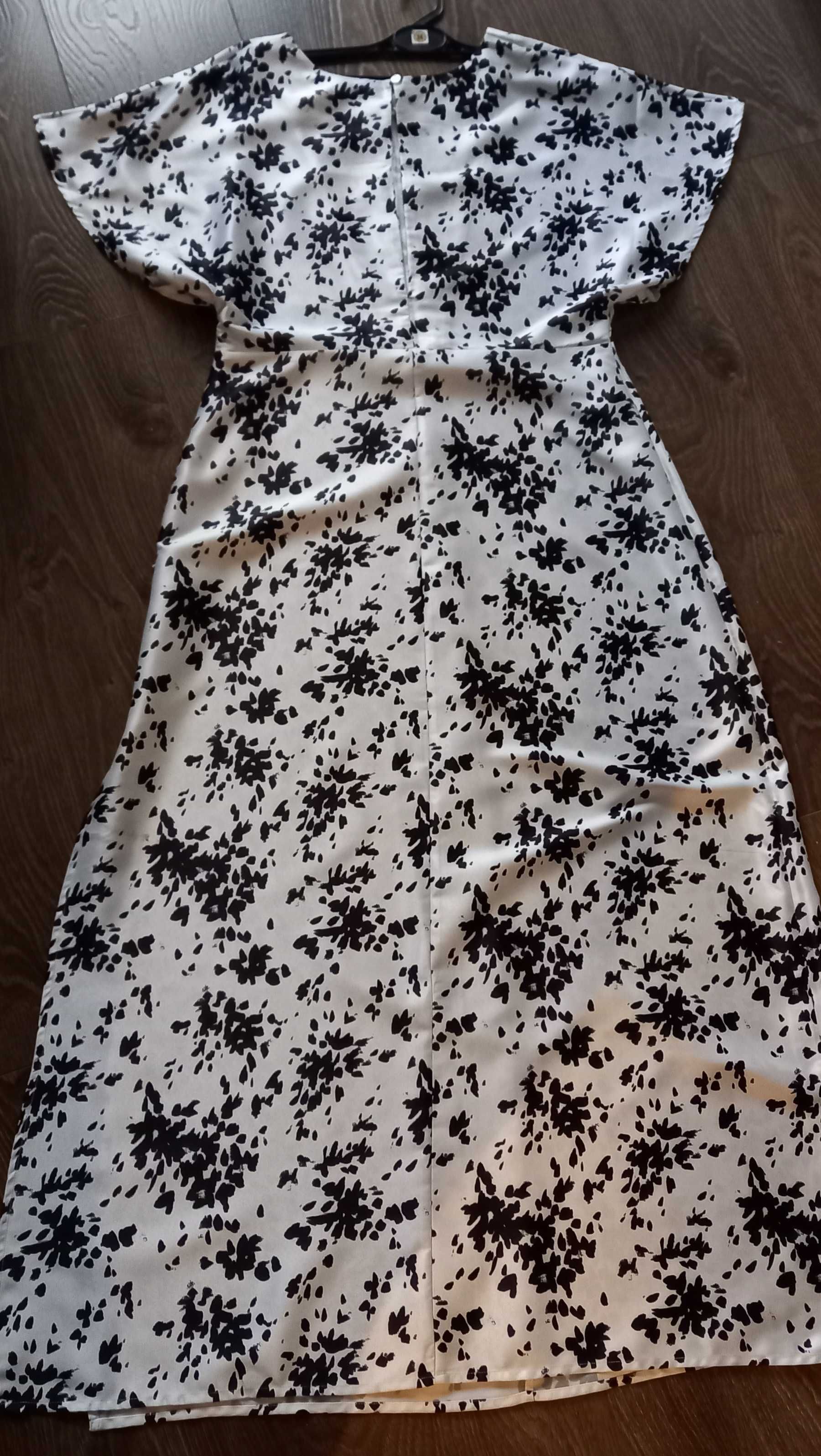 Sukienka satyna L, 40 biało czarna elegancka