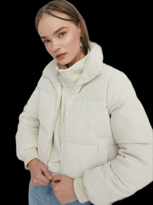 Жіноча куртка велюрова