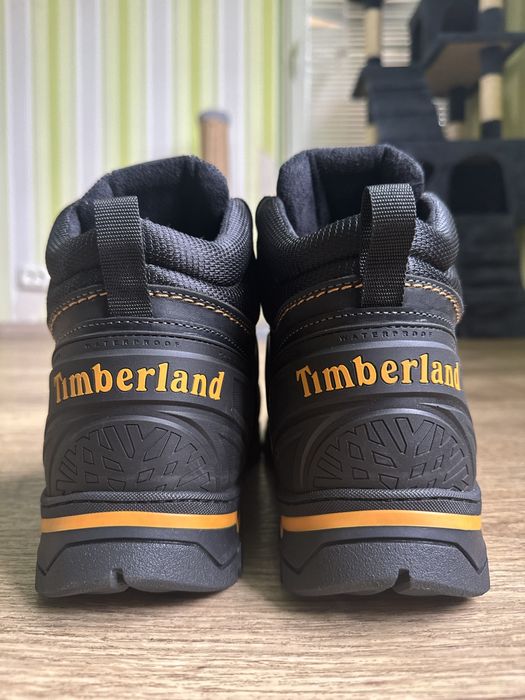 Чоловічі зимові шкіряні черевики