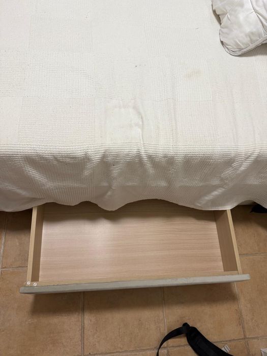 Cama de casal Bia com 4 gavetas 160 x 200cm