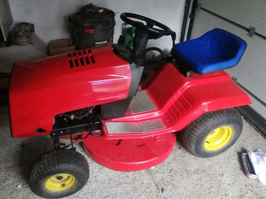 Naprawa kosiarek pił sprzętu ogrodniczego. Serwis