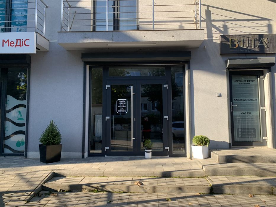 Оренда приміщення(центральна частина міста)Самбір