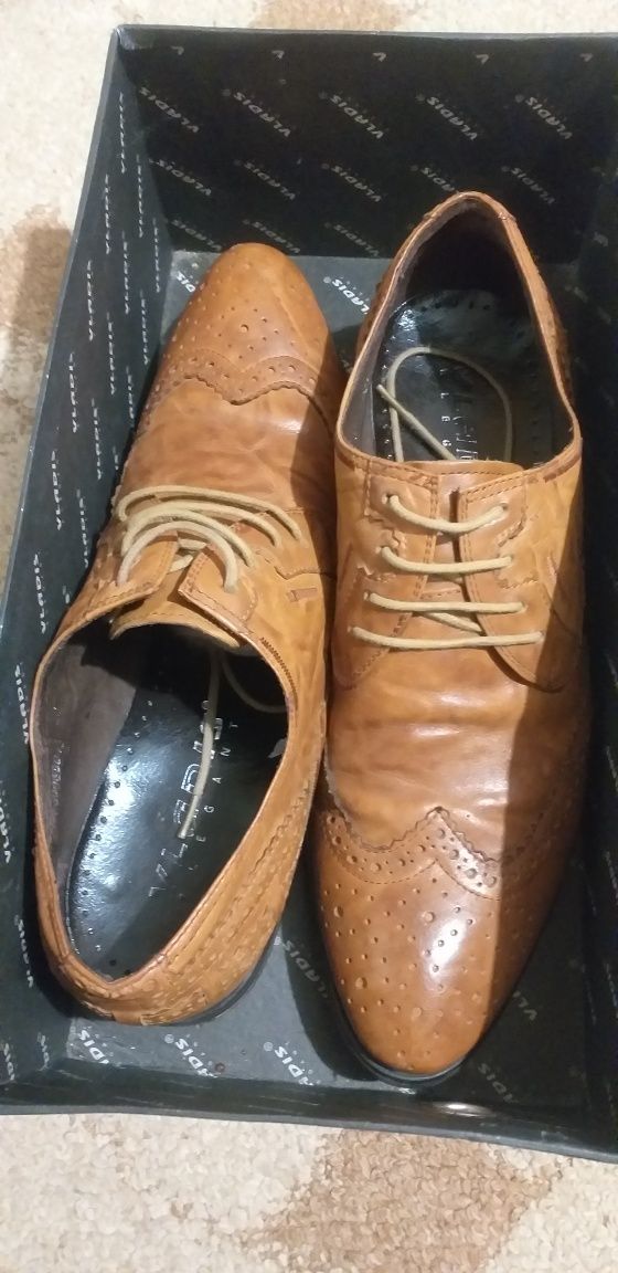 Мужские туфли продам