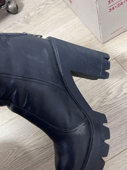 Жіночи шкіряні черевики демісезон