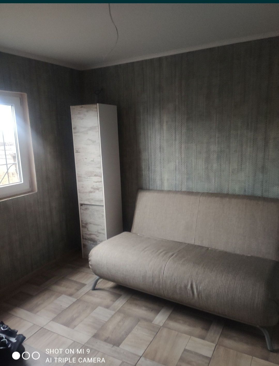 Продаж ділянки село Лісне 12 соток.З будиночком.
