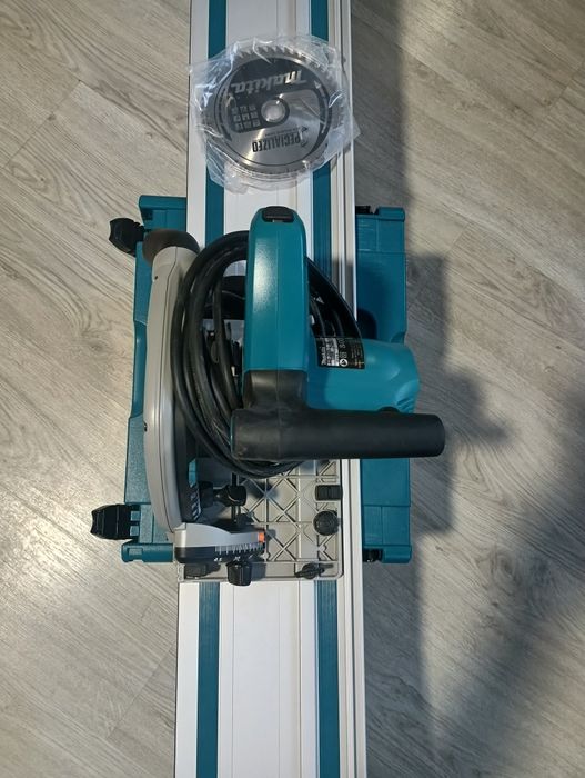 Serra de incisão Makita sp 6000j rigorosamente nova com disco extra .