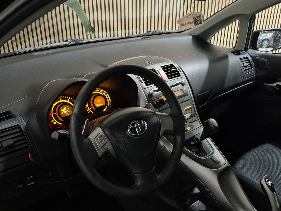 Toyota Auris 1.4 D-4D - AUTOMÁTICO | GARANTIA | NACIONAL