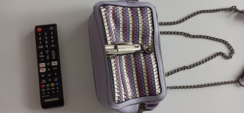 Mała śliczna torebka -wysyłka gratis