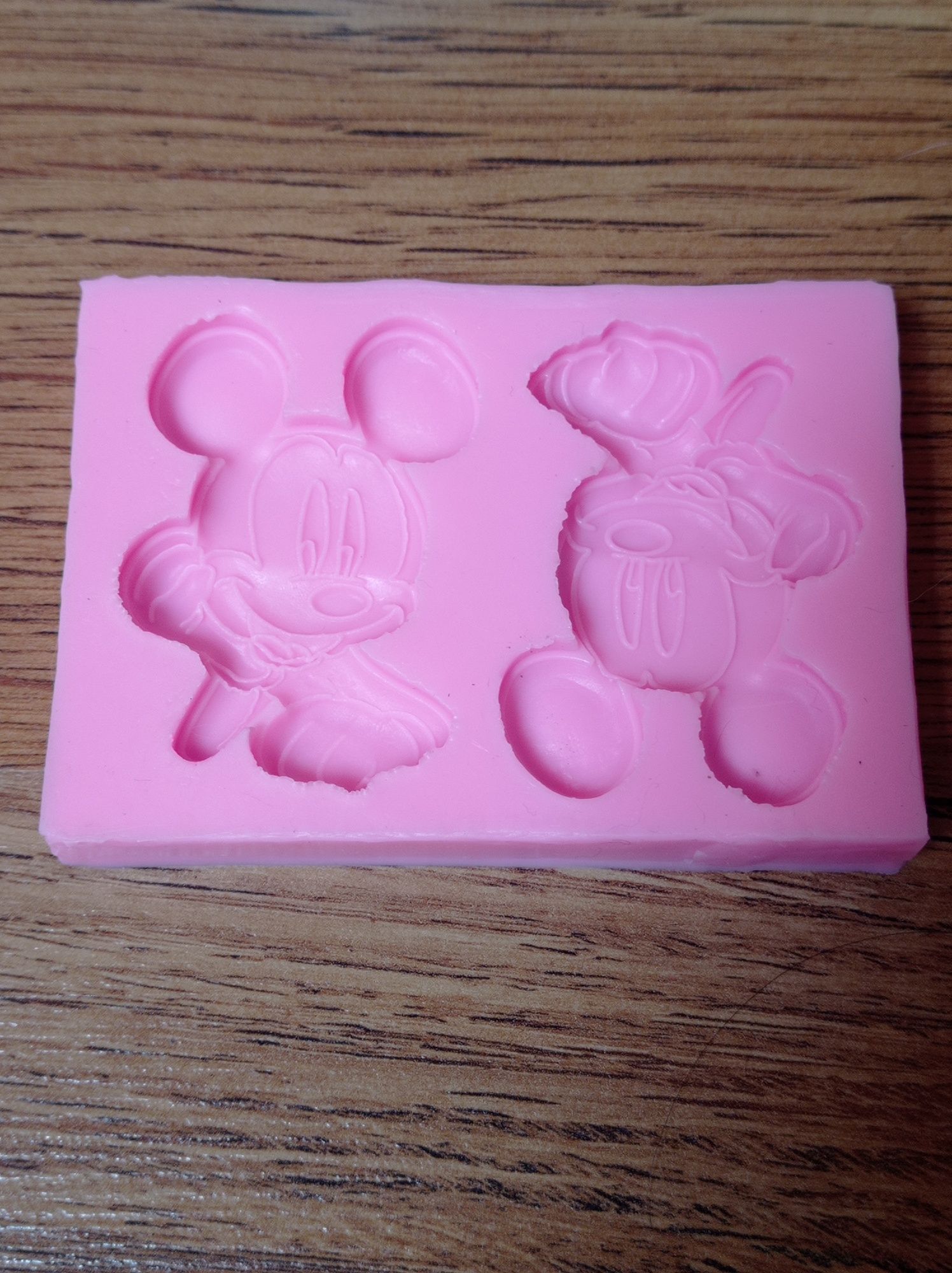 Conjunto 5 formas silicone Disney Mickey Minnie cão pluto pateta pato