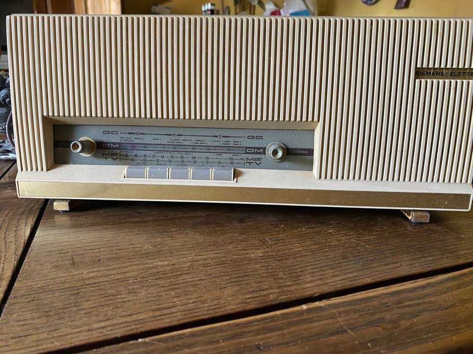 Rádio Antigo Siemens