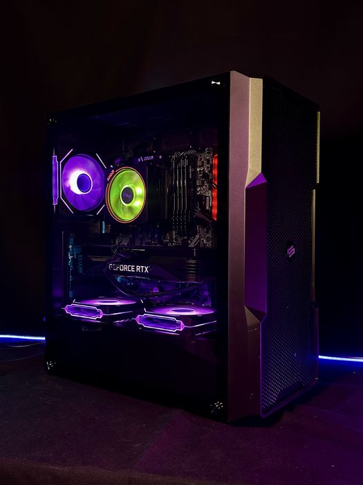 Komputer Gamingowy Ryzen 7 3700X / RTX 3070 / 32 GB RAM / SSD 1 TB