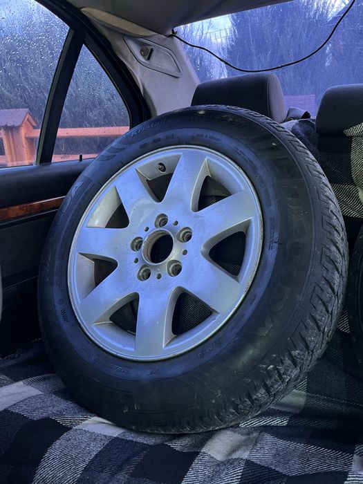 Продам комплект 4шт дисків бмв 215/65/R16