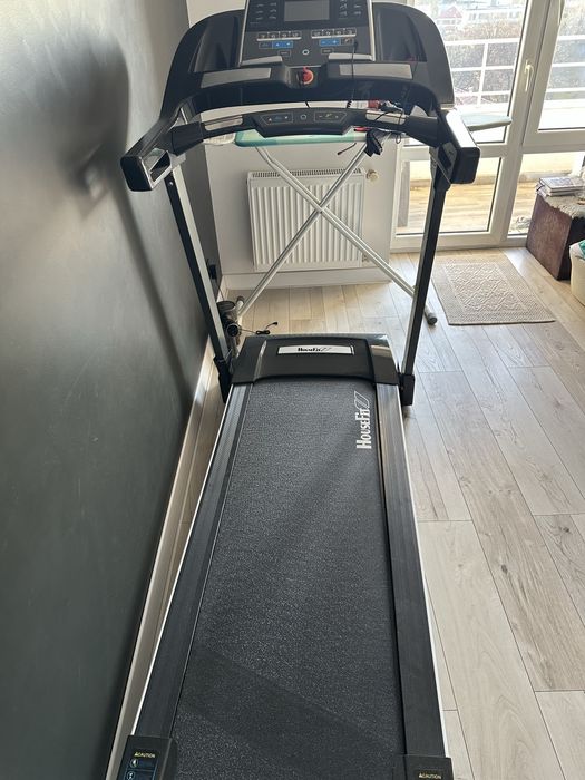 Бігова доріжка Housefit HT 9168 HP