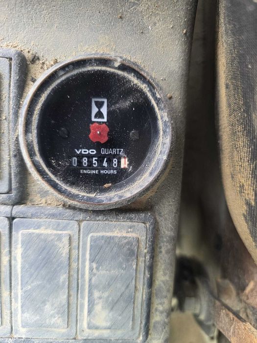 Giratória Volvo EC140B