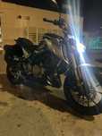 Moto 300 cilindradas