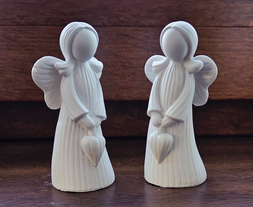 Aniołek z gipsu anioł gipsowy wysokość 9 cm