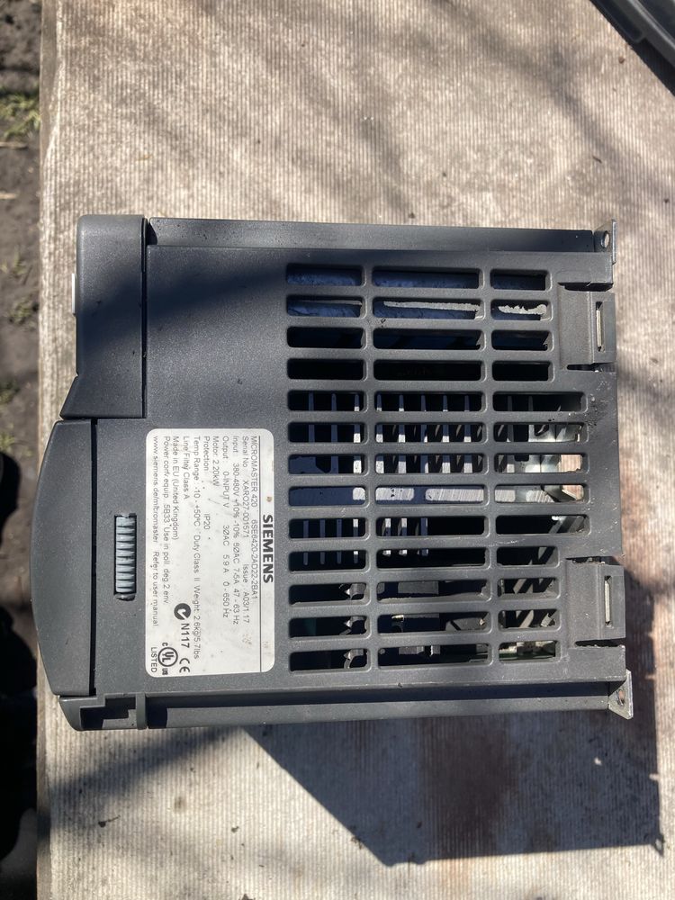 Частотний перетворювач Siemens MicroMaster 420