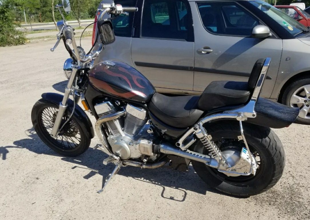 Suzuki Intruder 1400VS