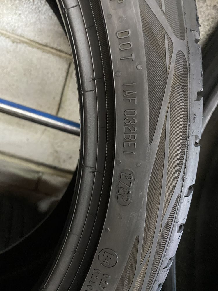 Літні шини 245/40 R20 (99Y) CONTINENTAL