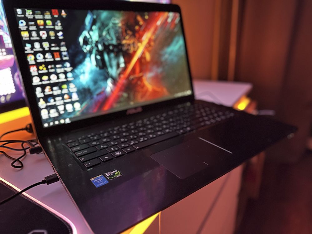 Мощный Большой ASUS GAMING 17 + Игровые Девайсы