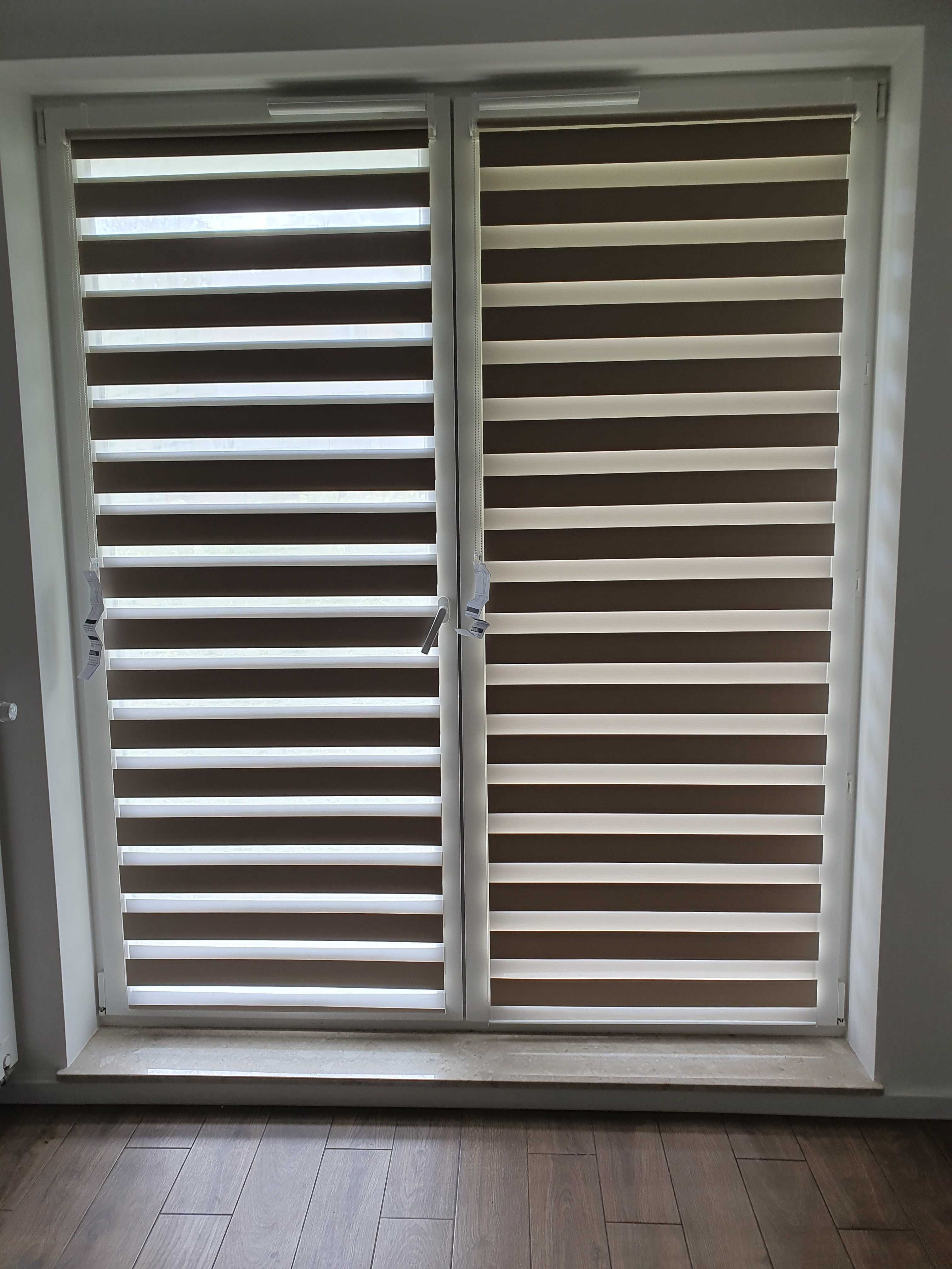 Rolety zaciemniajace okna balkonowe/ tarasowe (82 x 225 cm) 2 sztuki