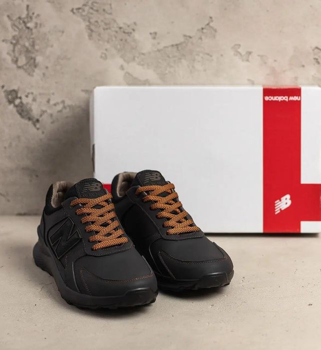 Модные мужские кроссовки New Balance кожаные весенние