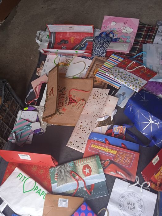 Torebki okolicznościowe na prezety