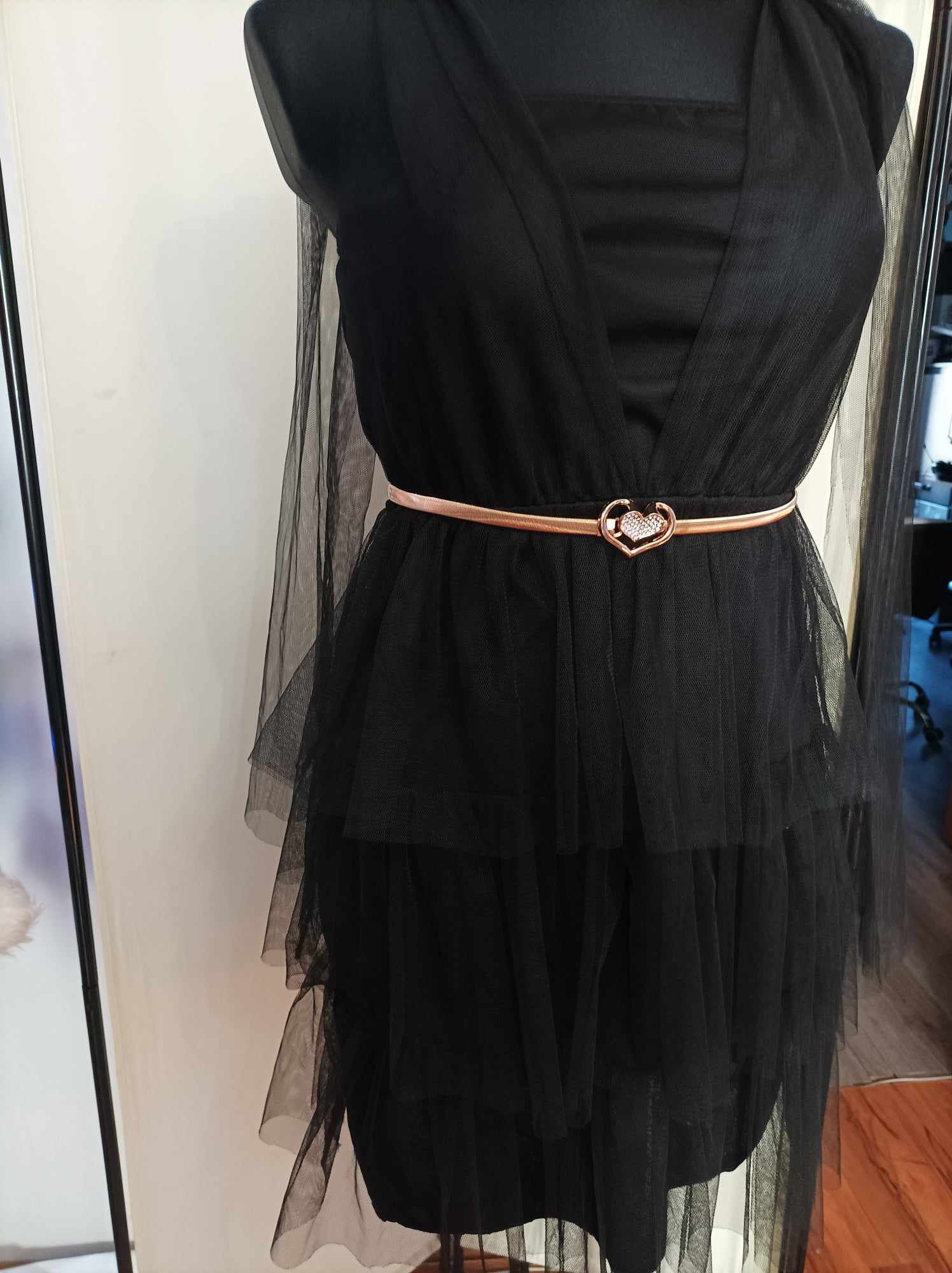 Sukienka mała czarna tiulowa