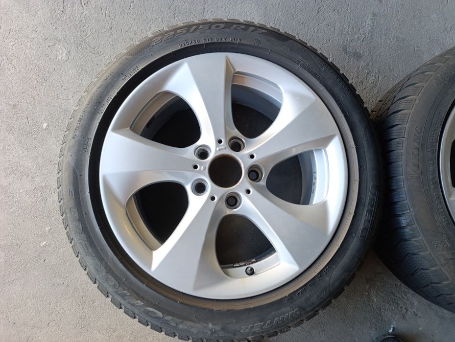 Felgi BMW z oponami zima F30 225/50/17 et43