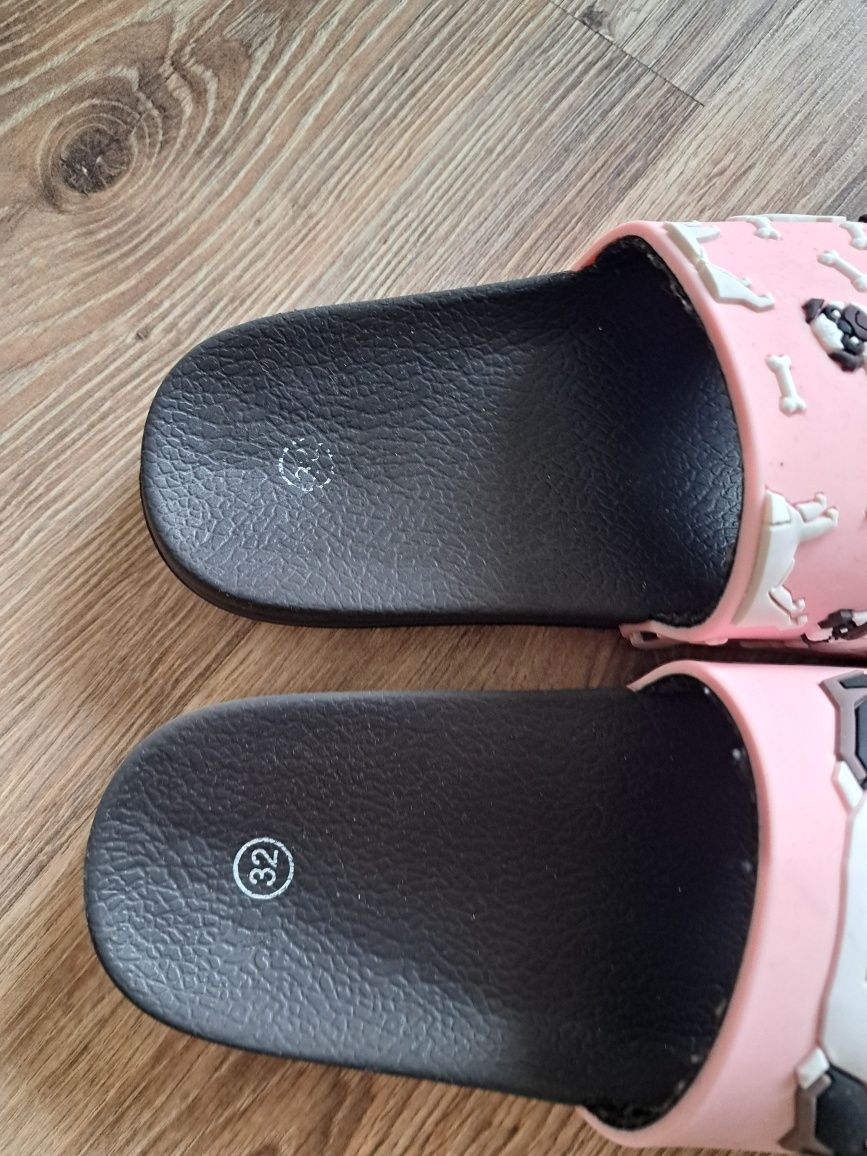 Klapki kapcie plażowe basenowe 32