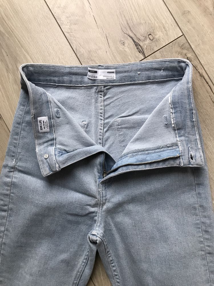 Spodnie jeansowe Bershka Rozmiar 38 NOWE