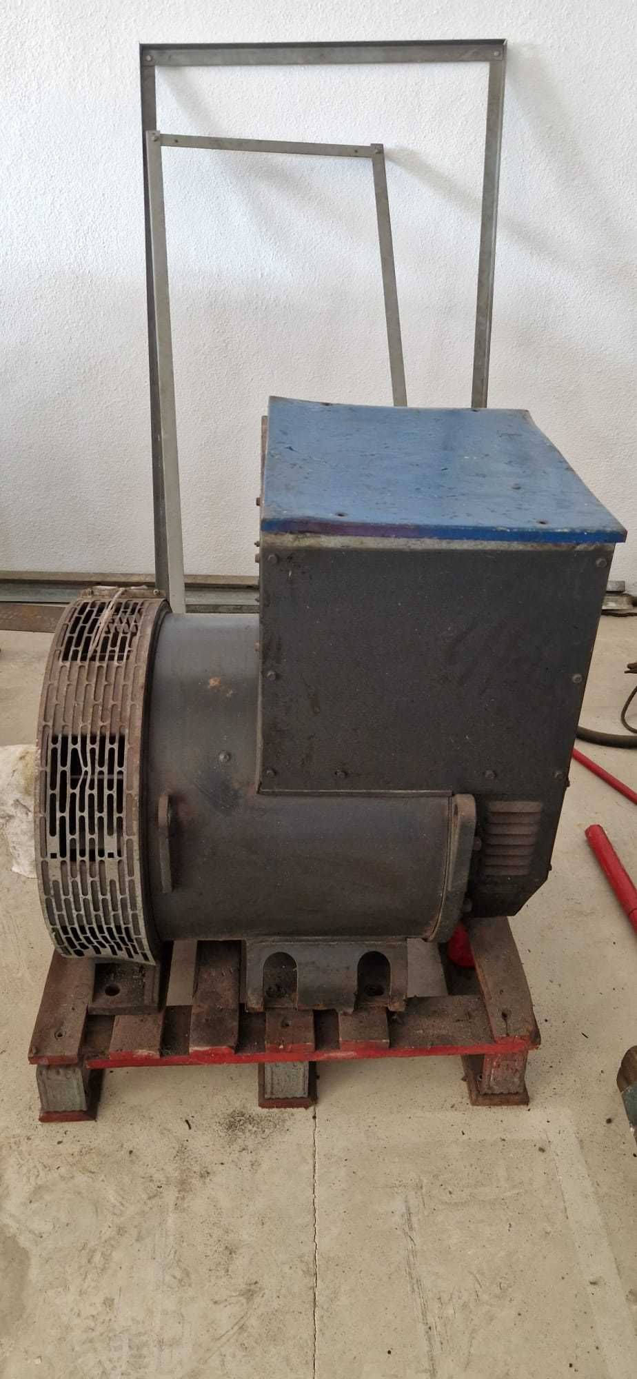 Gerador Meccalte 200KVA