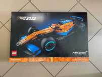 Конструктор LEGO Technic McLaren Formula 1 Racing Car (42141)