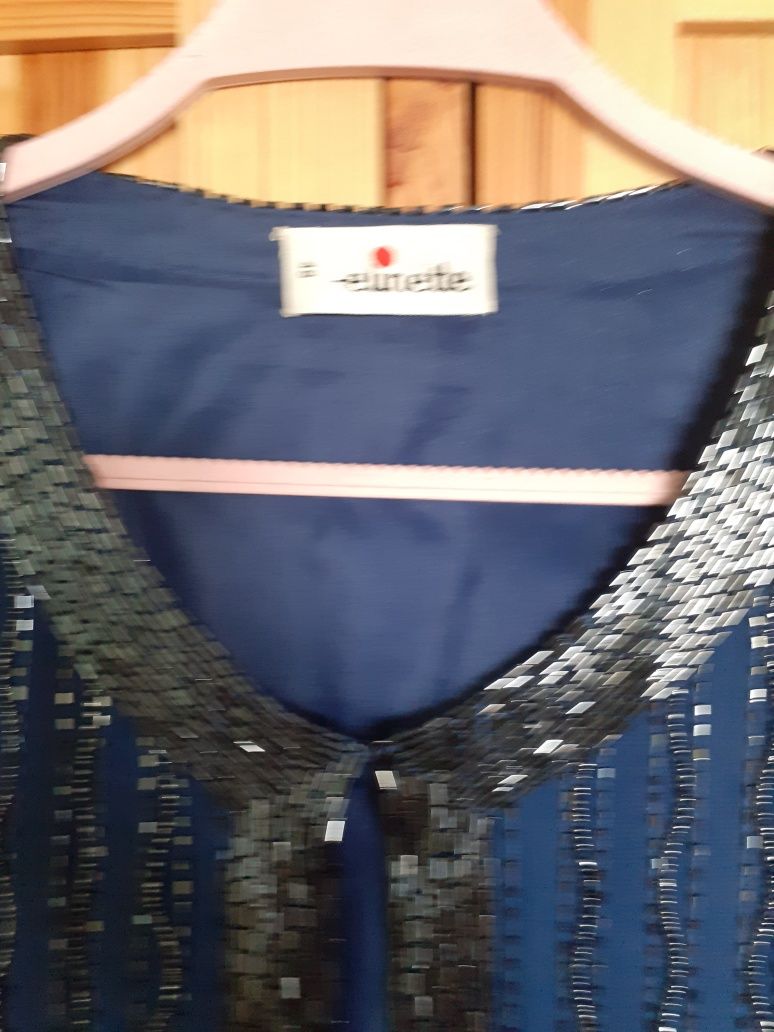 Mega elegancka marynarka z koralikami