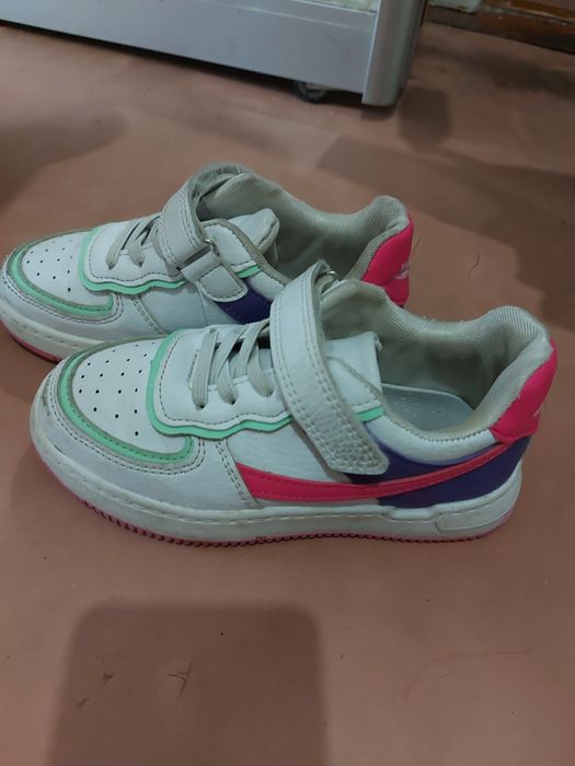 Кросівки дівочі 2 пари