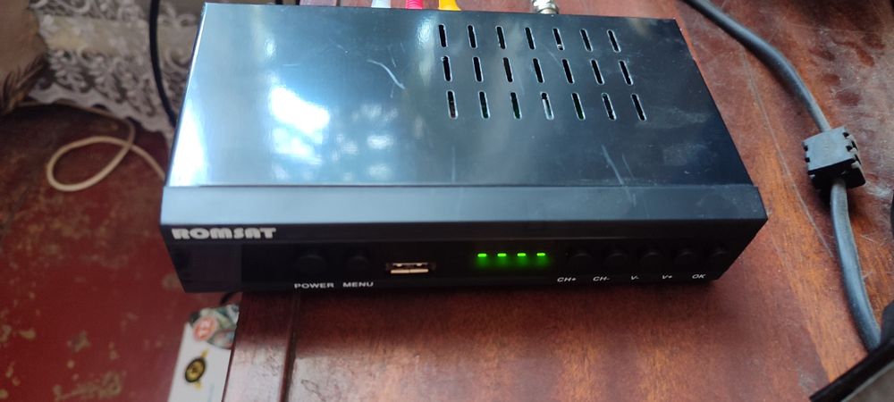 Продаж тюнера приставки Т2. ТОРГ