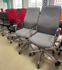 РОЗПРОДАЖ офісного центру стільці офісні крісла