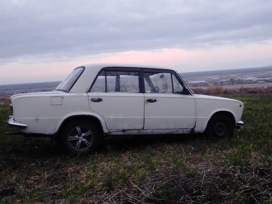 Продам ВАЗ 2101 в непоганому стані, сів поїхав