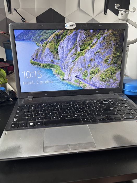 Laptop samsung sprawny